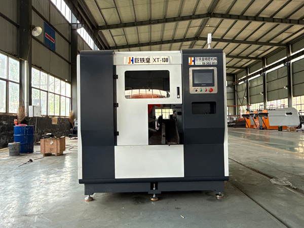 全自動(dòng)高速圓鋸機(jī)